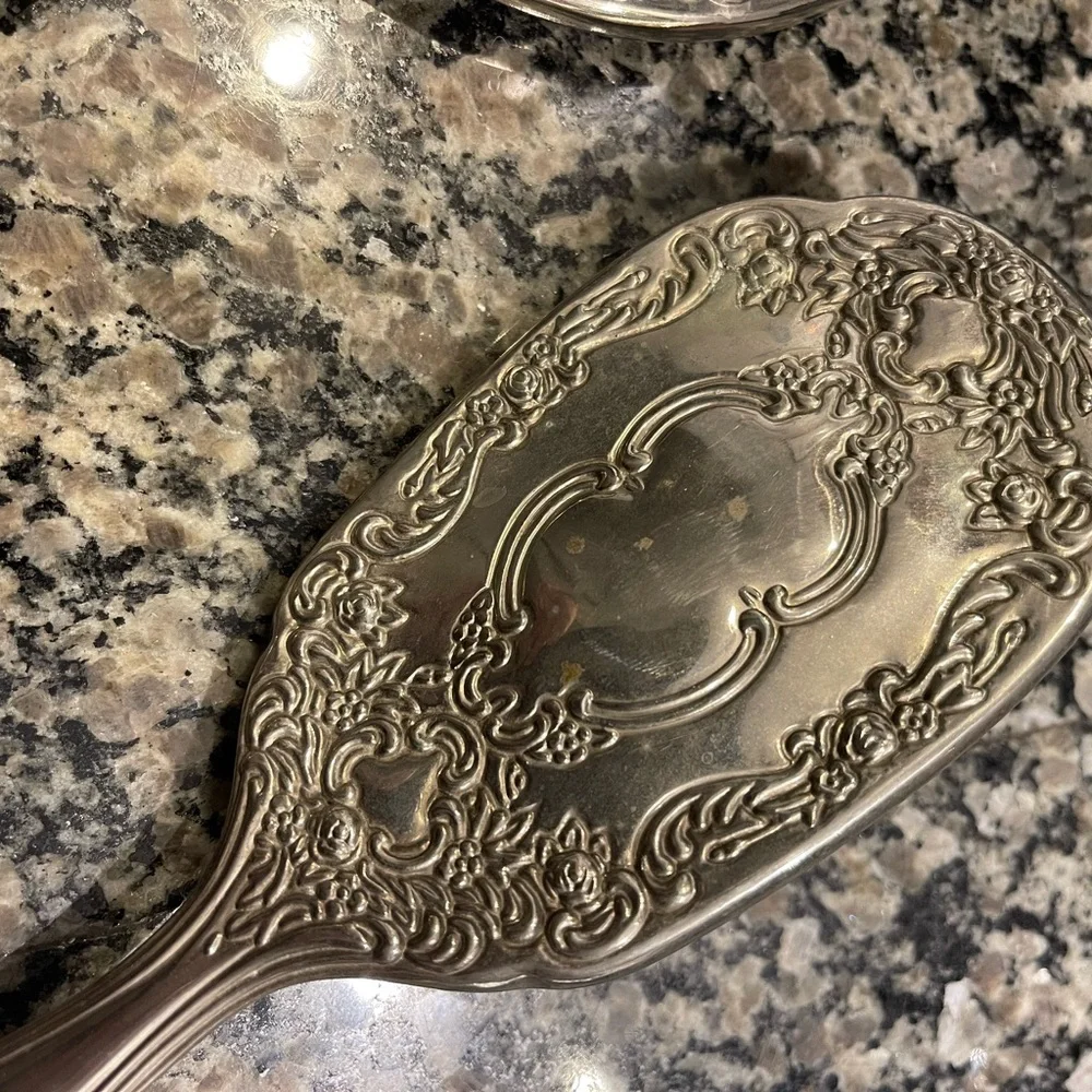 Elegant Silver Vanity Set